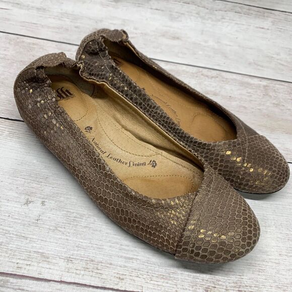 Sofft Womens Size 7.5M Ballet Flats Shoes Snake Print Leather Comfort Casual - Picture 1 of 10